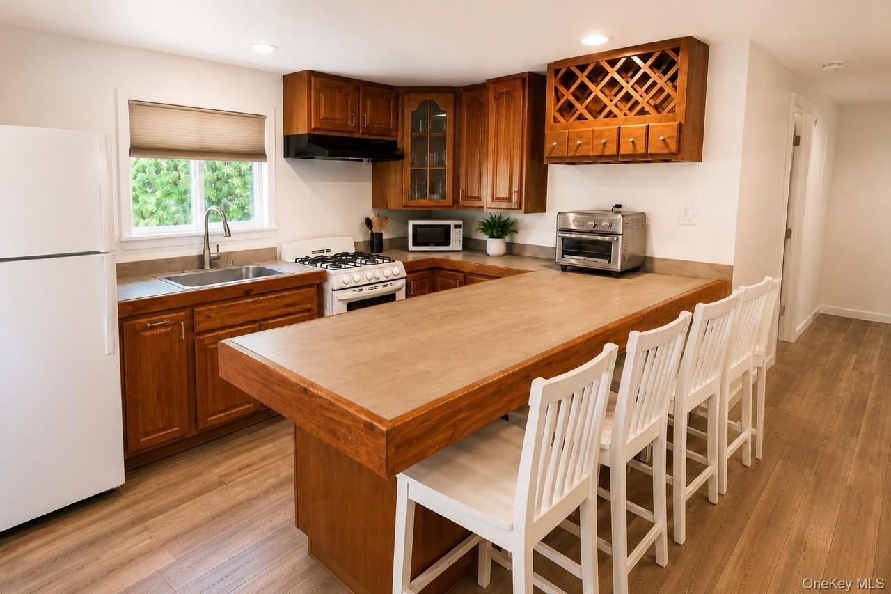 790 Sergeant Palmateer Way - Photo 4 of 15
