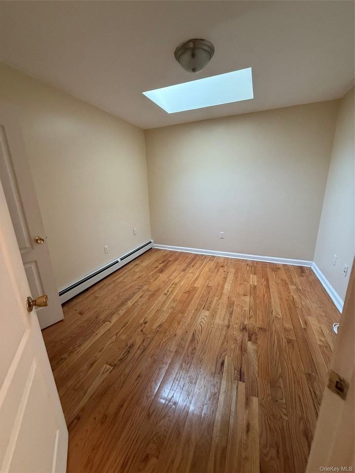 766 Pine St - Photo 5 of 10