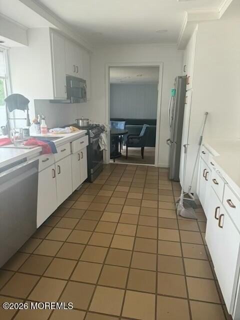 544 Trenton Ave - Photo 2 of 8