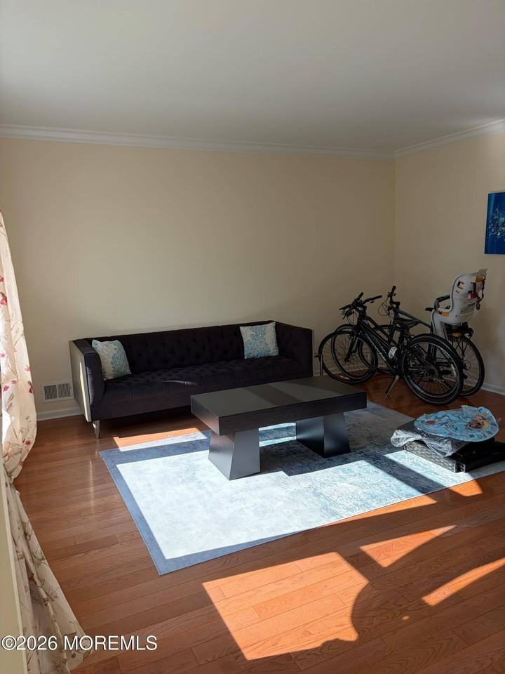 1801 Finderne St - Photo 3 of 15