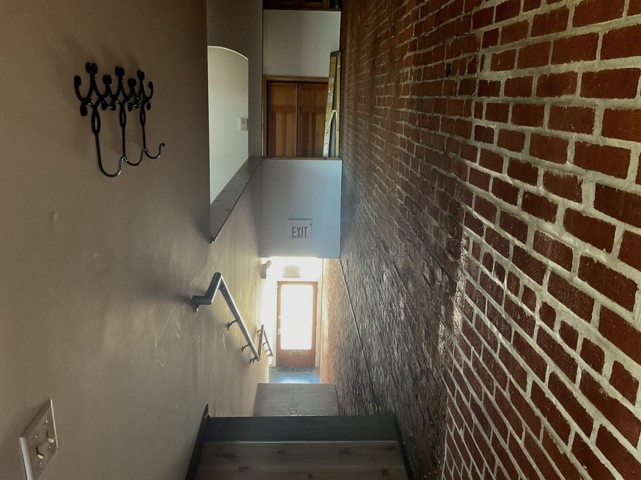29 W New York St #3 - Photo 2 of 13