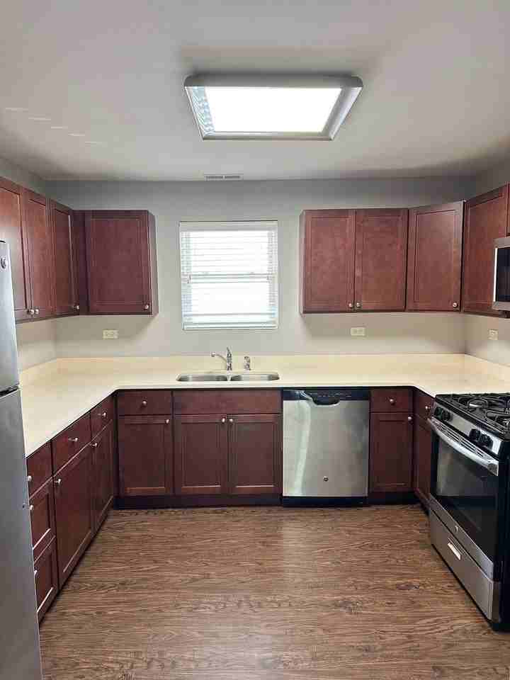 201 Penny Ave #2C - Photo 2 of 11