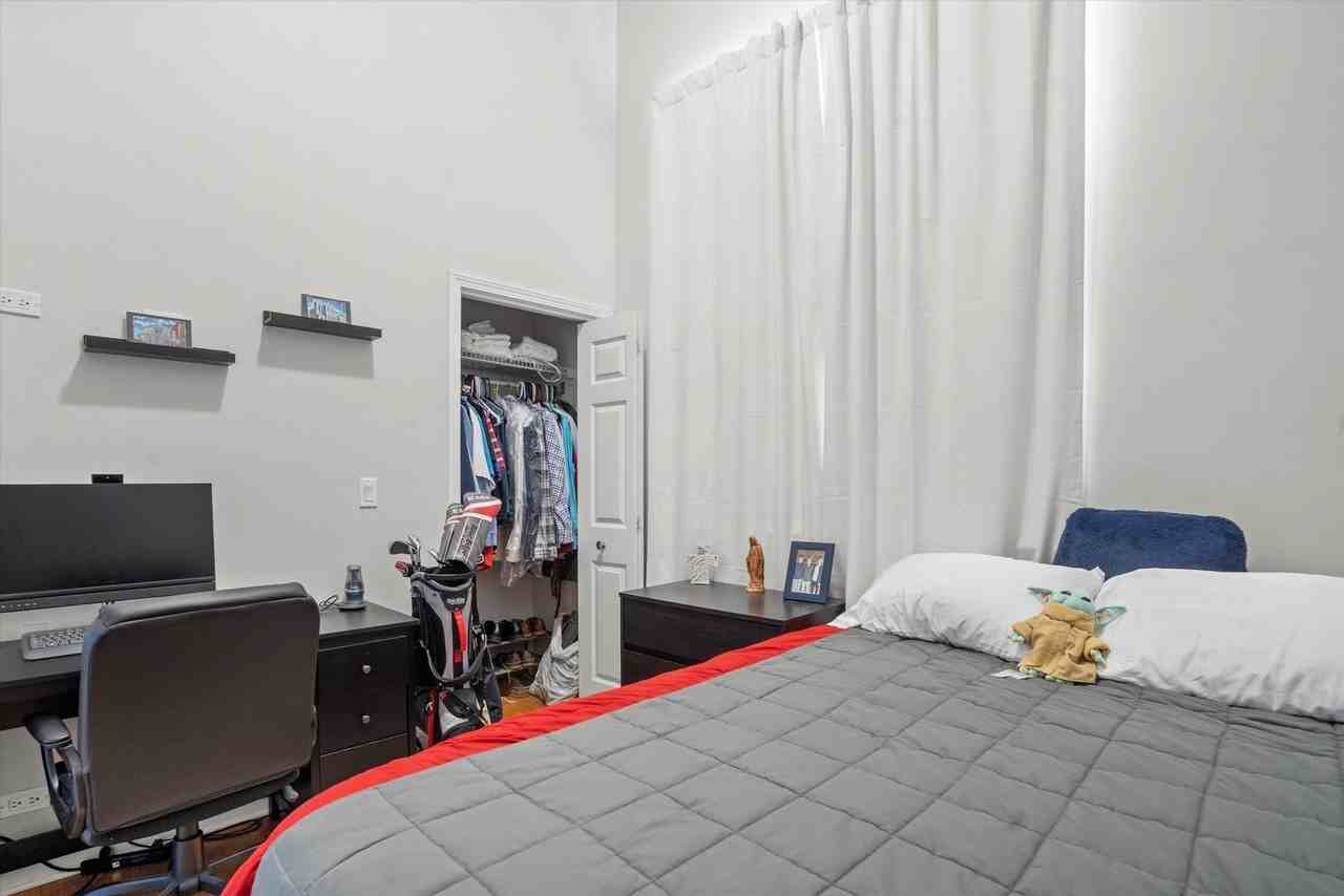3734 N Wilton Ave #3N - Photo 7 of 17