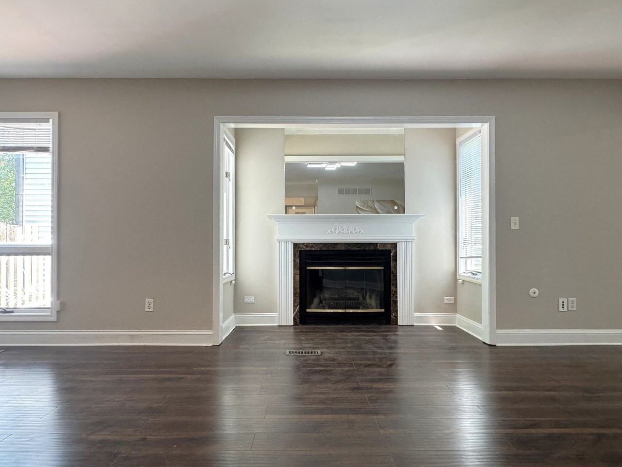 6652 Fernwood Dr - Photo 7 of 18