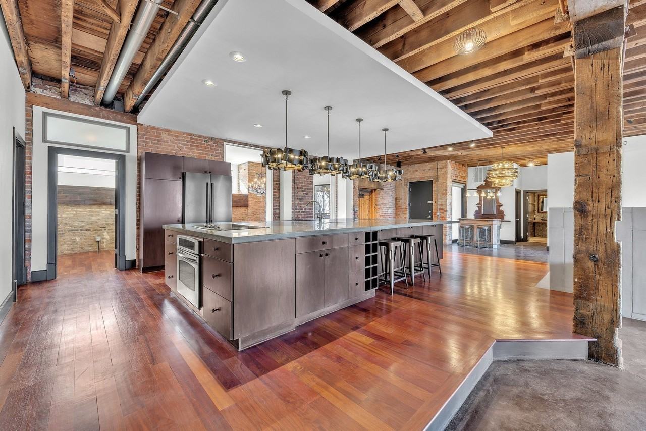 2419 W 14th St #2S - Photo 6 of 30