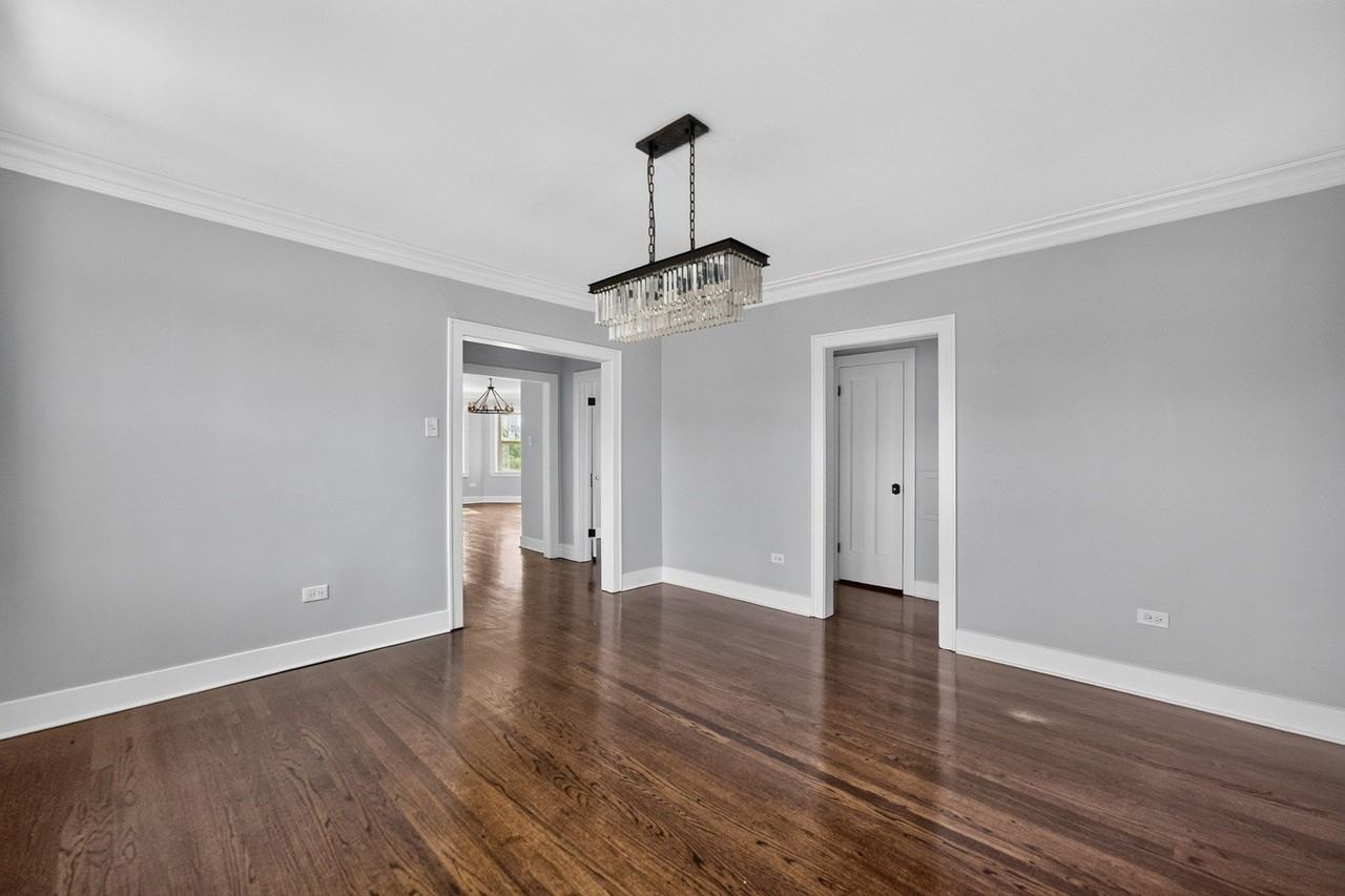 1101 S Oak Park Ave #3 - Photo 5 of 15