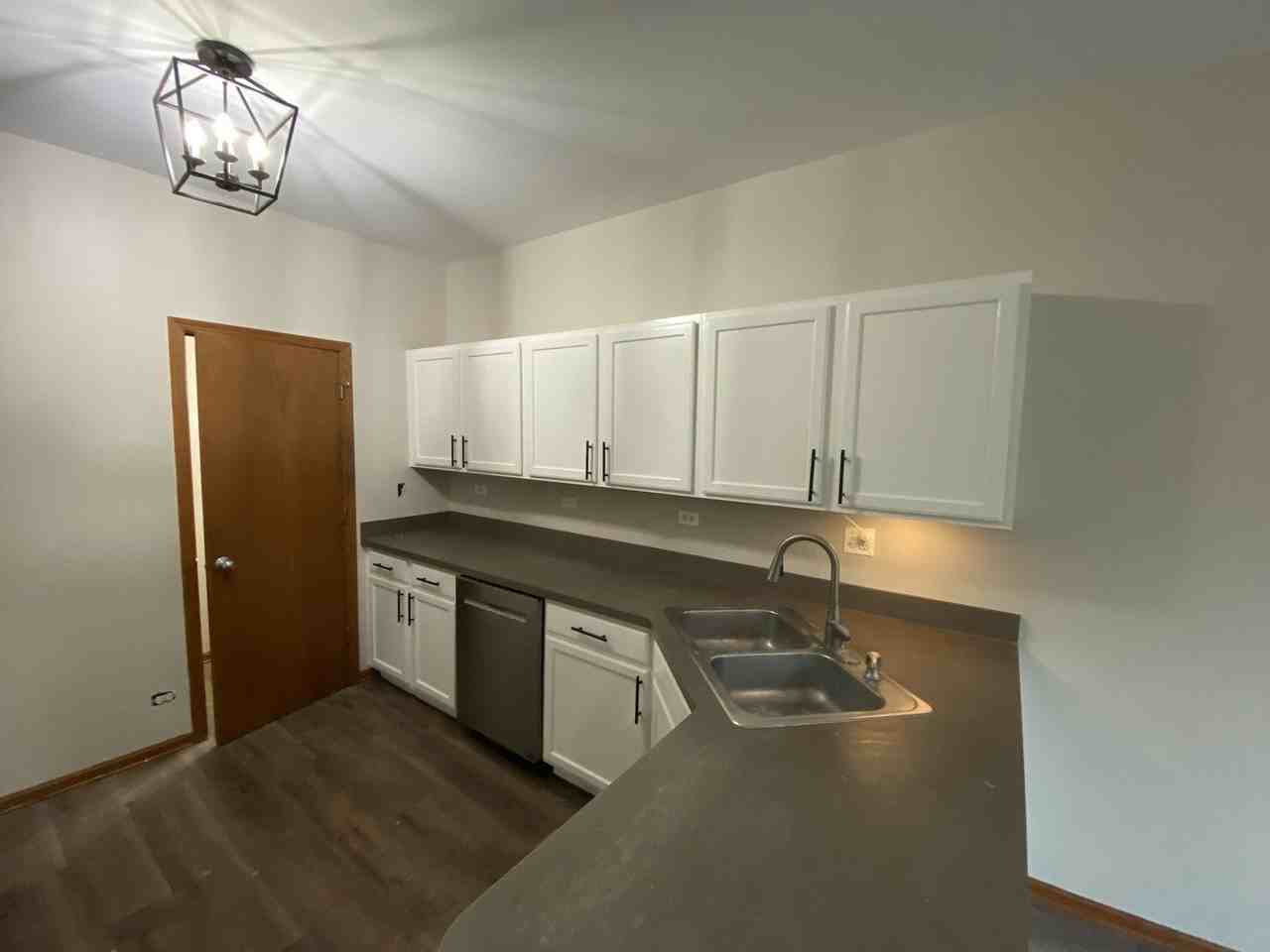 610 Springbrook Trl N #610 - Photo 5 of 11