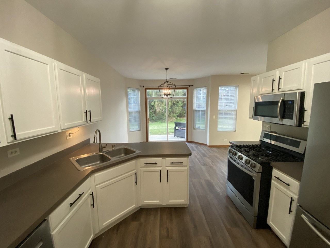 610 Springbrook Trl N #610 - Photo 6 of 11