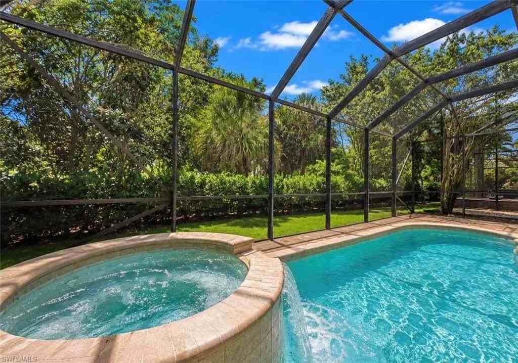 2915 Coco Lakes Dr - Photo 6 of 48