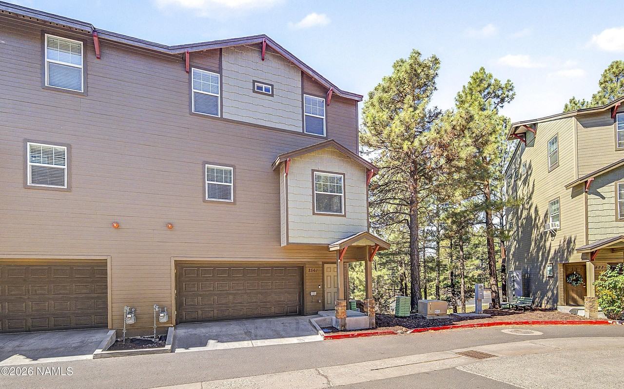 2561 W Cripple Creek Dr