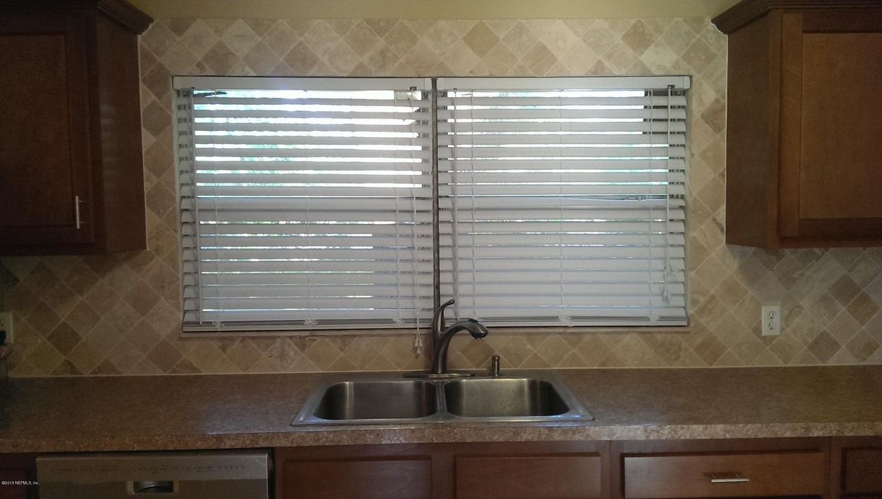 4455 Rainer Rd - Photo 3 of 10