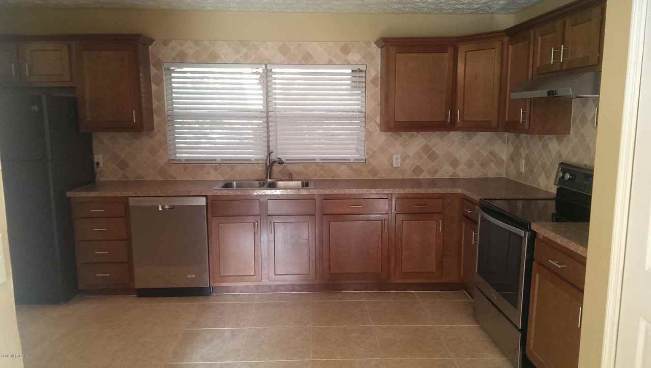 4455 Rainer Rd - Photo 4 of 10