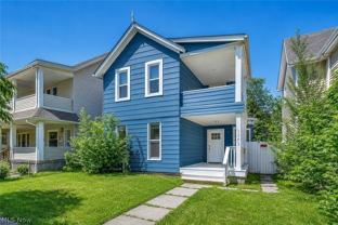 3010 Daisy Ave #UP - Photo 1 of 1