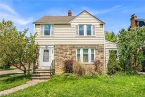 featured image of 3557 Silsby Rd