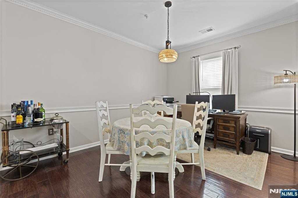 407 River Pl - Photo 6 of 25