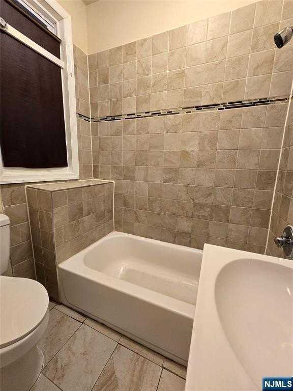 24 Harrison Pl - Photo 7 of 17