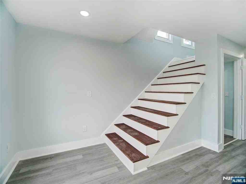 351 Railroad Ave #2 - Photo 3 of 25