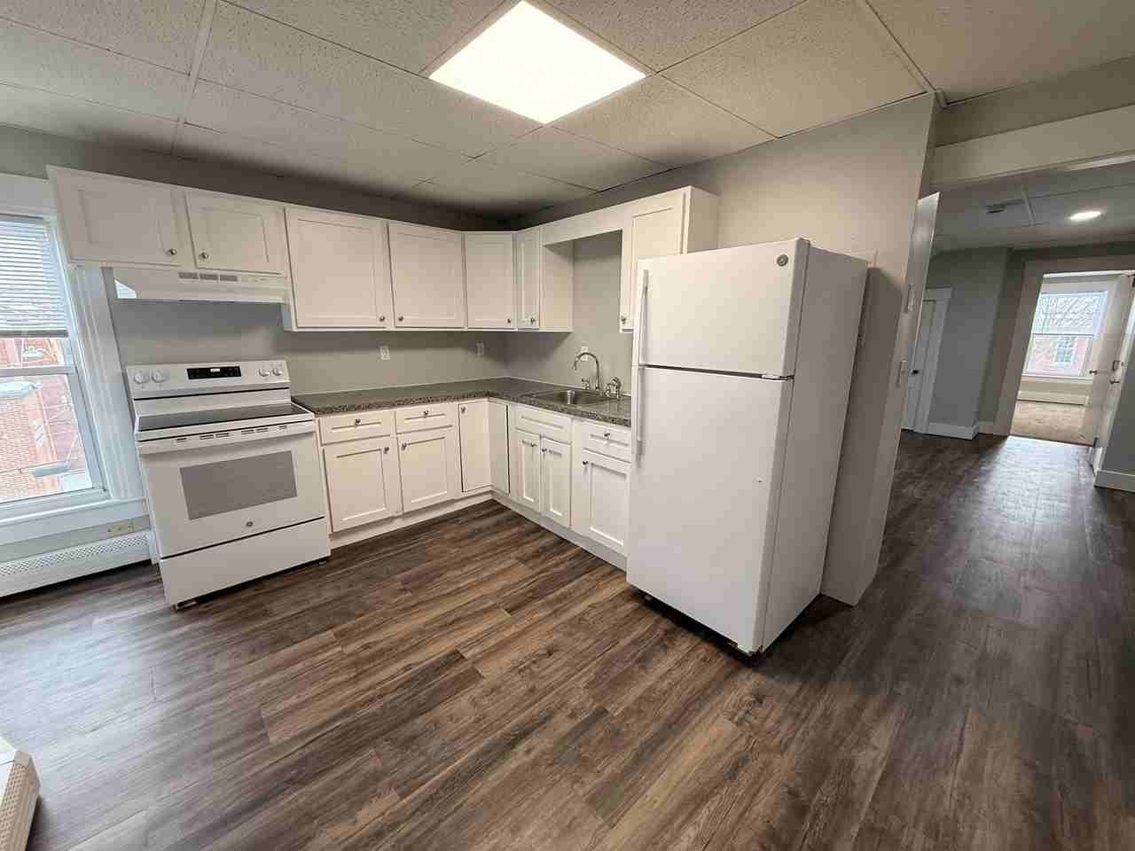 62 Ferry St #3 - Photo 5 of 30