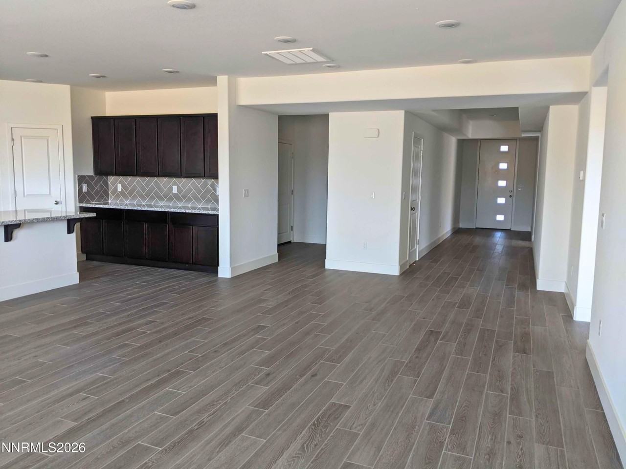 2247 Slater Mill Dr - Photo 4 of 15
