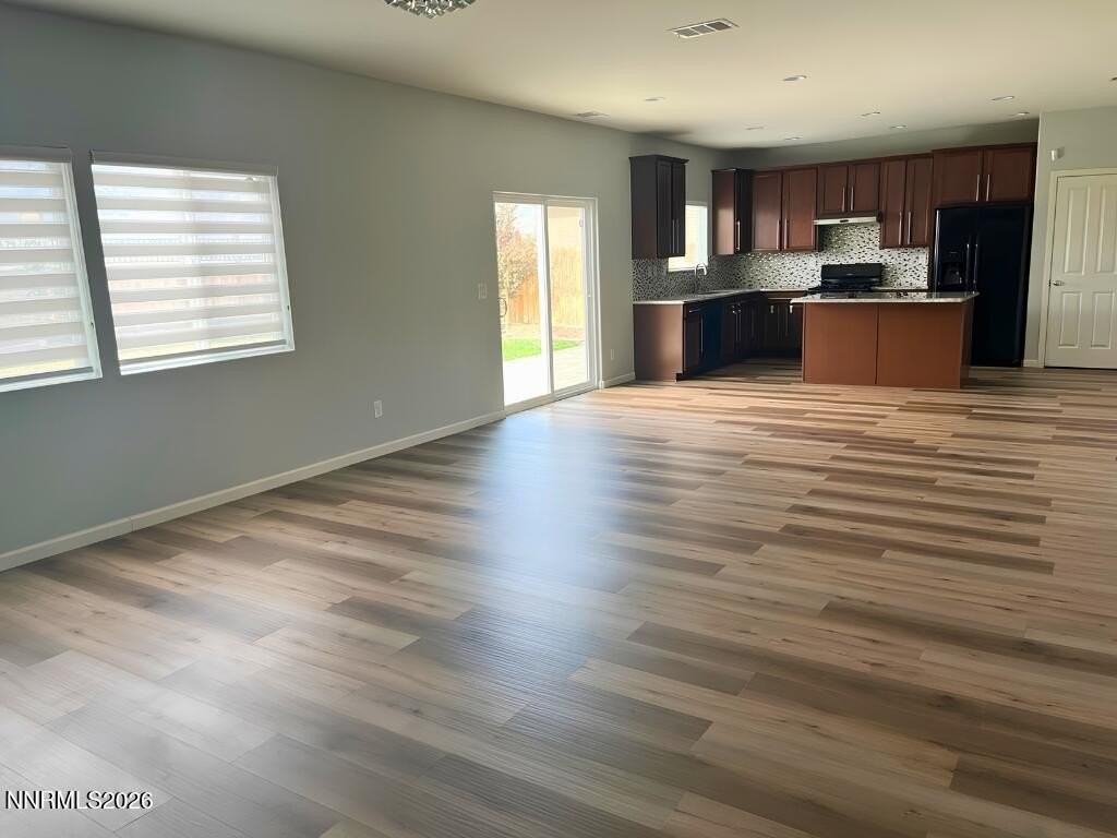 11042 Marymount Dr - Photo 2 of 13