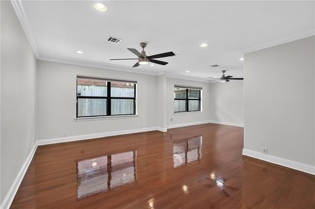 5566 Jacquelyn Ct - Photo 5 of 37