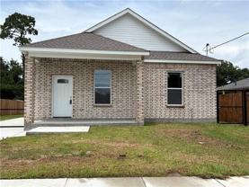 2220 Riverbend Dr - Photo 1 of 1