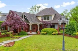 5808 S Knoxville Ave - Photo 1 of 1