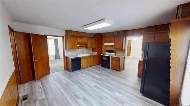 916 N Wilson Ave - Photo 6 of 22