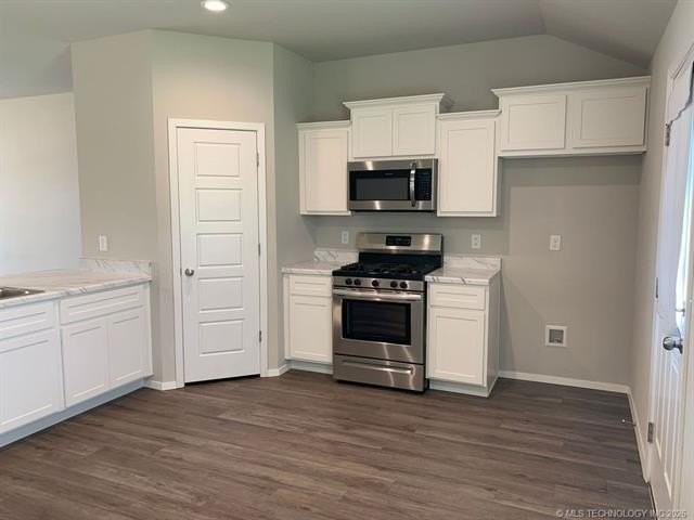2001 S Amarillo Dr - Photo 5 of 15