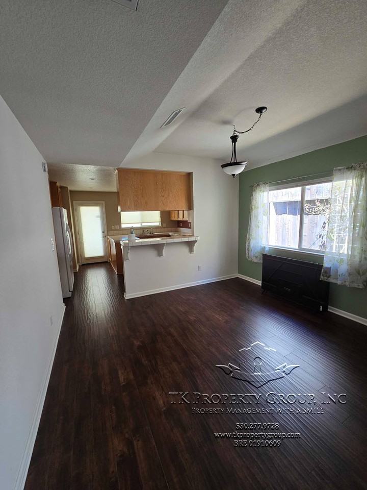 127 Windsor Ln #1 - Photo 7 of 30