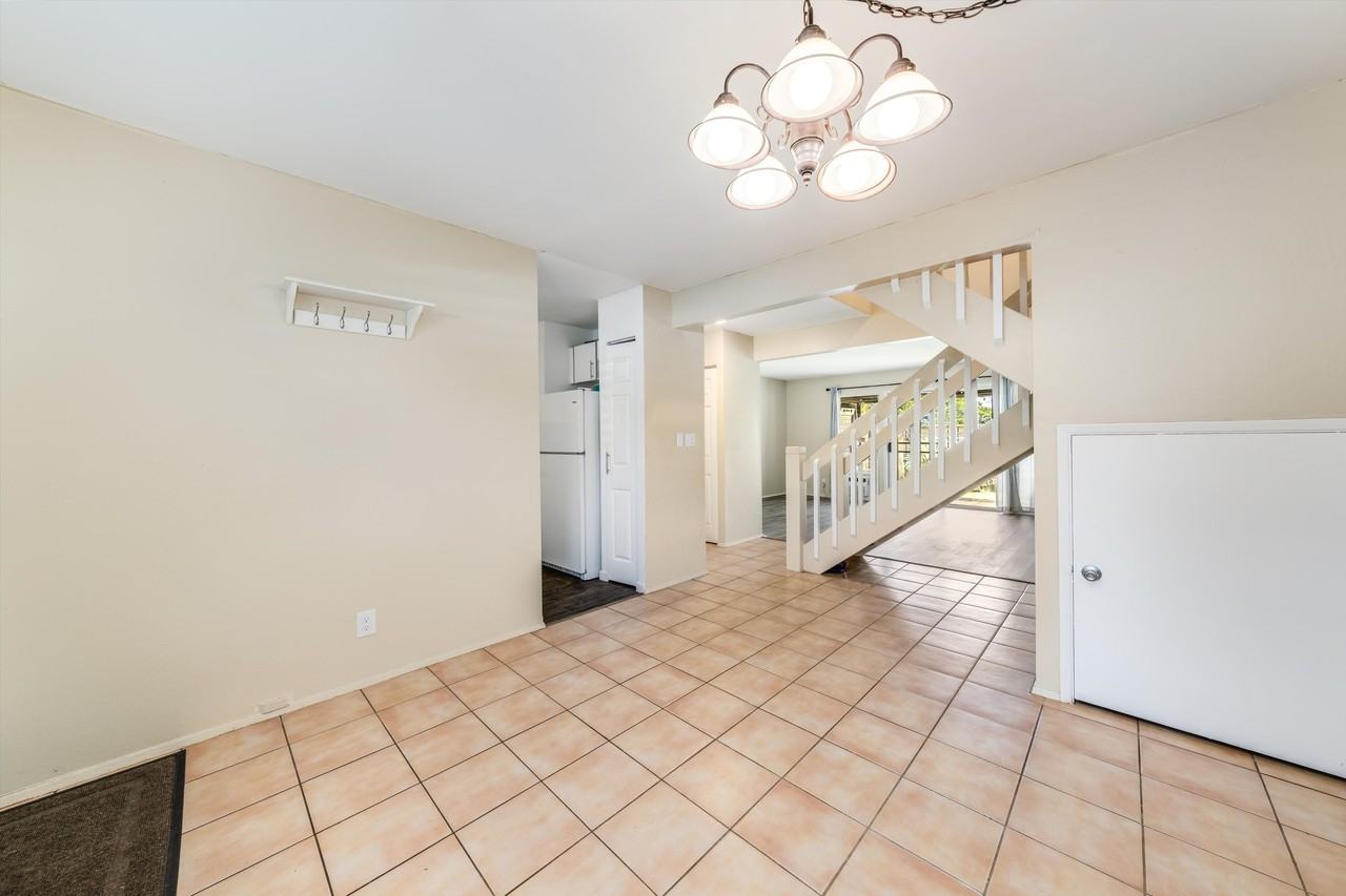 94-160 Anania Dr #1 - Photo 5 of 20