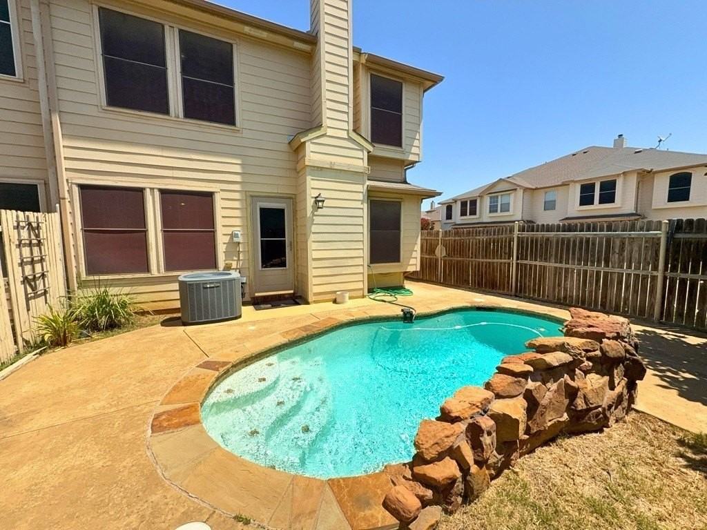 12614 Oceanside Dr