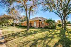 featured image of 10102 Cherry Tree Dr