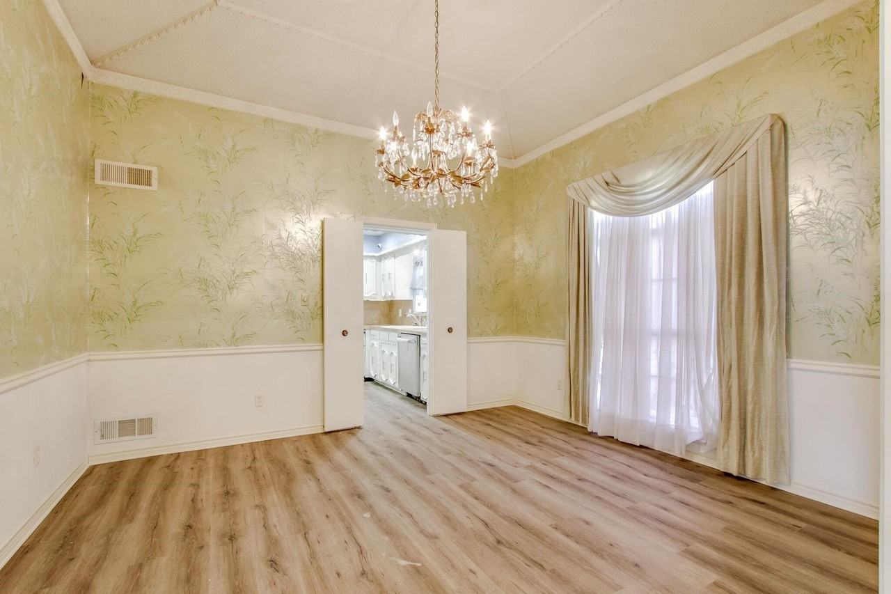 10102 Cherry Tree Dr - Photo 5 of 22
