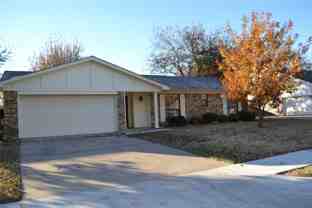 212 Gloria St - Photo 1 of 1