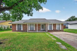 2026 Wedgewood Ln - Photo 1 of 1