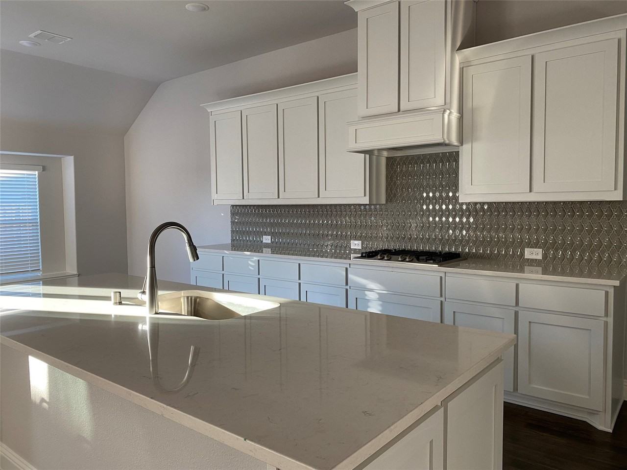 616 New Marion Rd - Photo 6 of 19