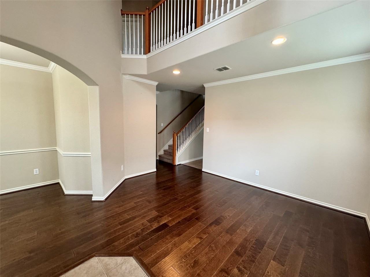 1100 Annalea Cove Dr - Photo 4 of 34