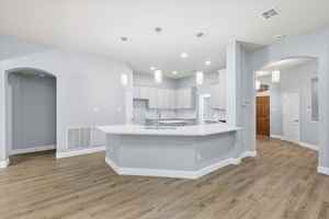 featured image of 2616 Hollow Ridge Dr