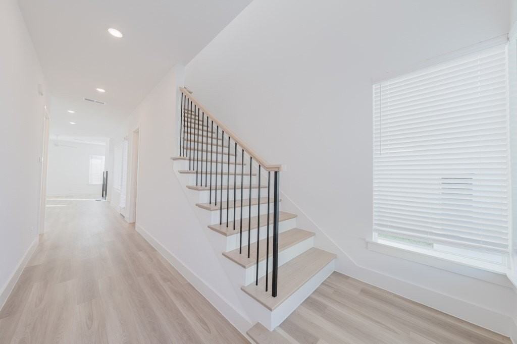 11661 Liberty Commons Ct - Photo 4 of 28