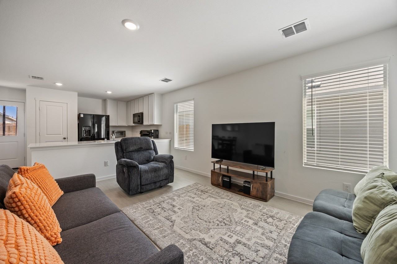 520 Waymaker Way - Photo 7 of 27