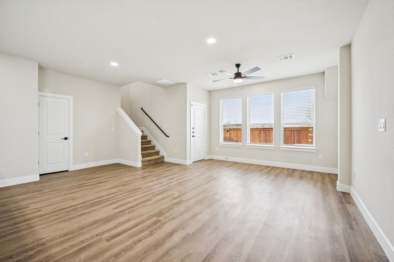 3432 Taas Dr #C1 - Photo 7 of 39