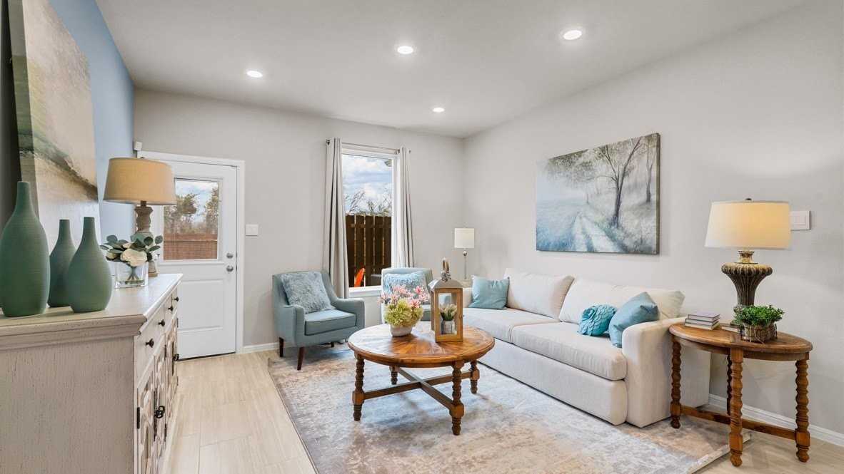 3020 Pecan Farm Ln - Photo 4 of 23