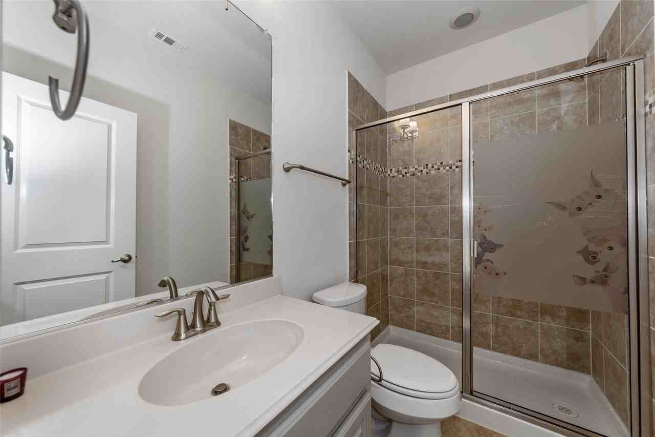 1017 Midland Dr - Photo 6 of 40