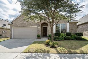 908 Lake Grove Dr - Photo 1 of 1