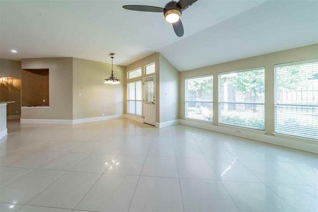 2231 Templeton Dr - Photo 7 of 24