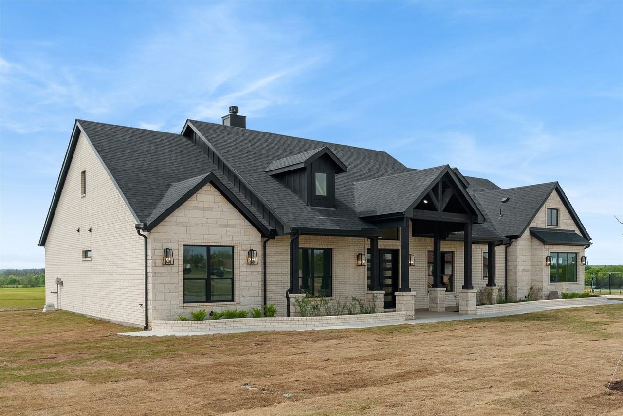 5306 Calle Dr - Photo 5 of 39