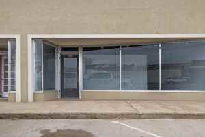 featured image of 105 W Broadway