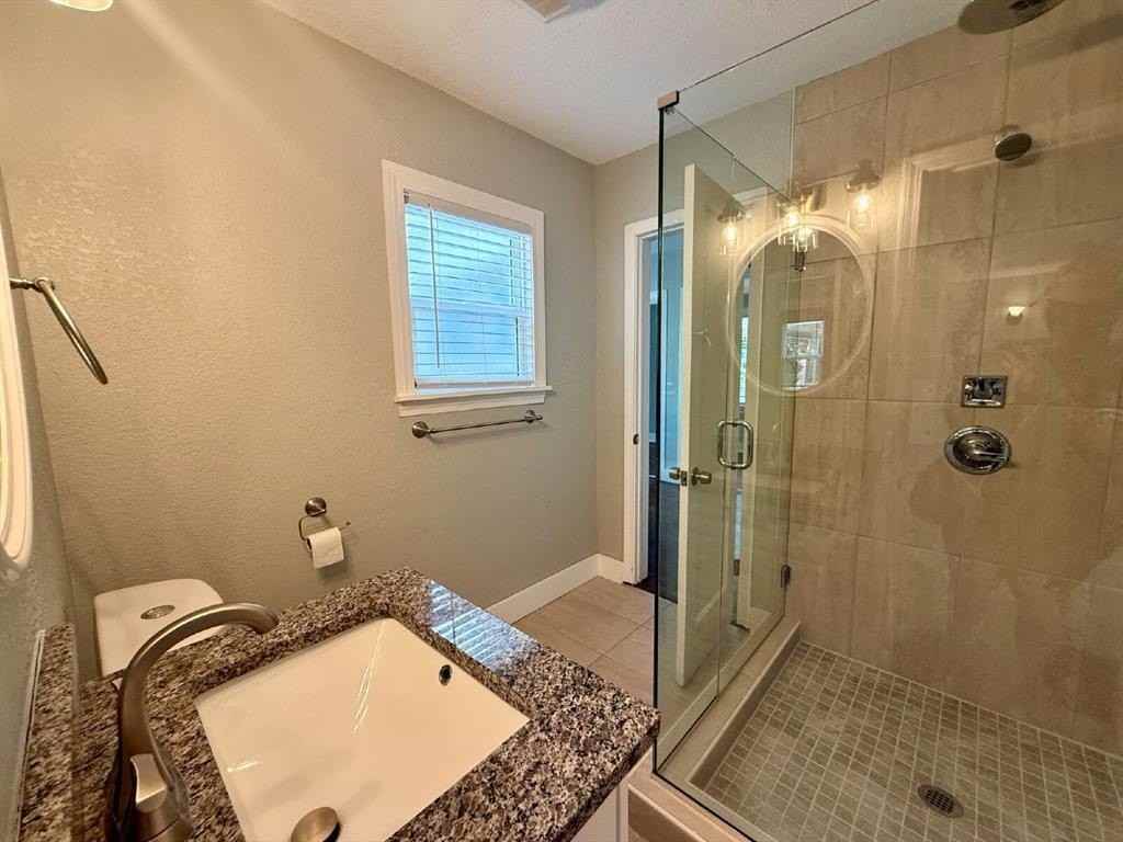 1921 Nw 38th St - Photo 2 of 20