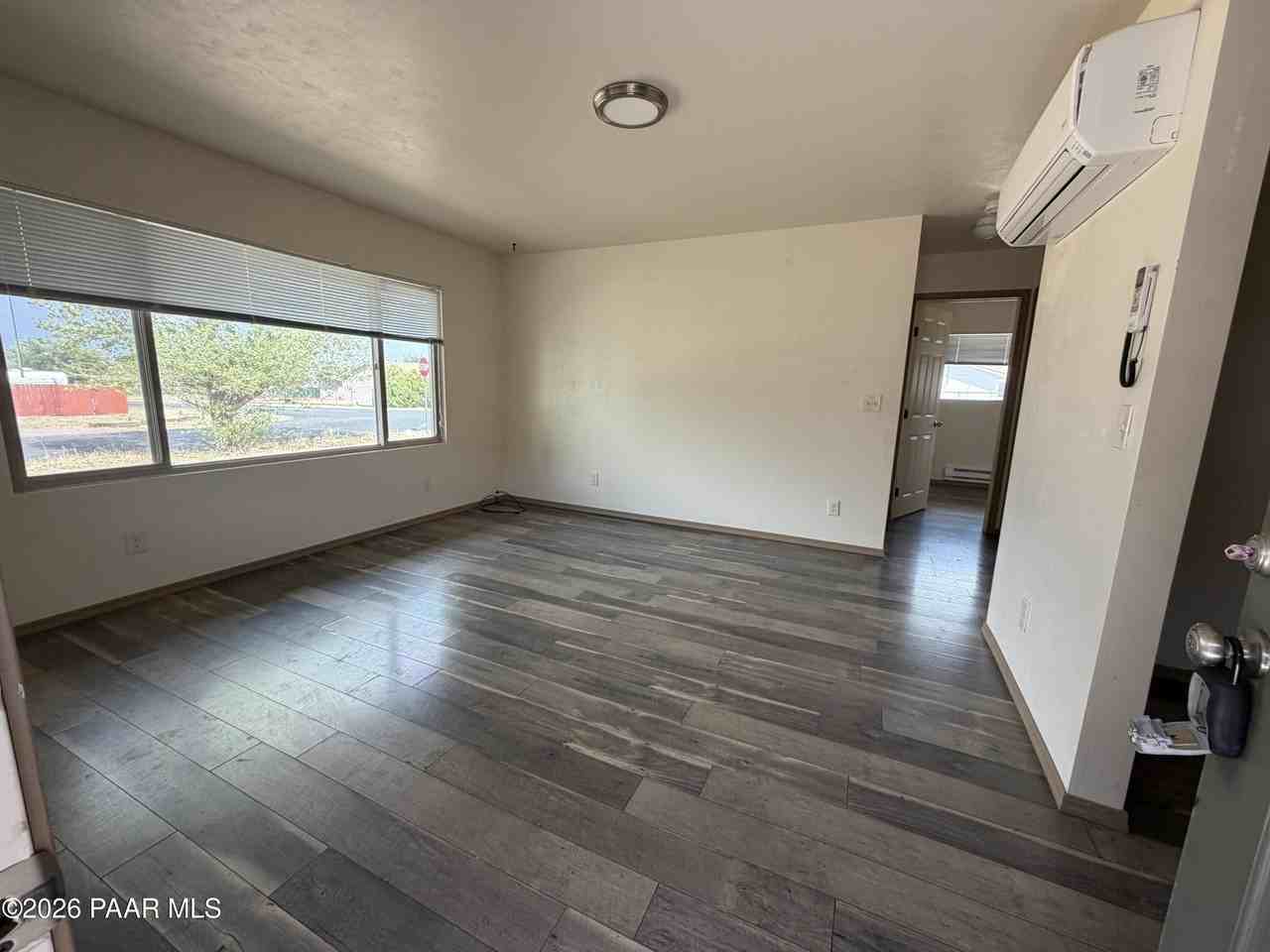 3200 N Victor Rd #3 - Photo 3 of 11